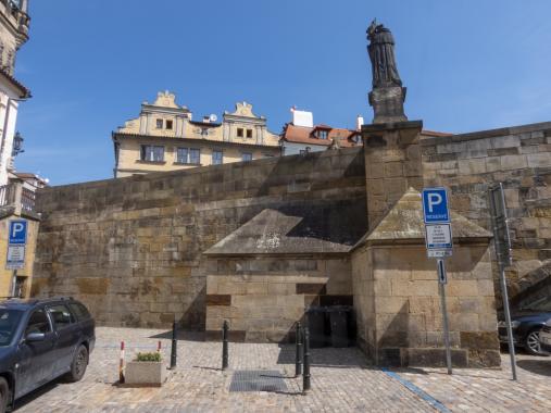 Pohled na okolí trafostanice