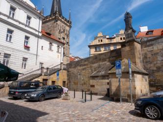 Praga, Most Karola